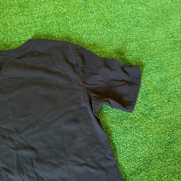 Puma Short Sleeve Crewneck Christmas Ornaments Holidays Black T-shirt Size S - Picture 12 of 12